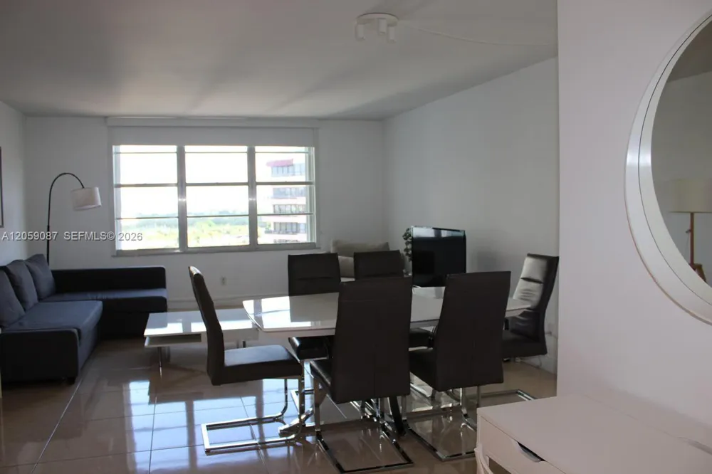 5161 Collins Ave #1510 Miami Beach, FL 33140