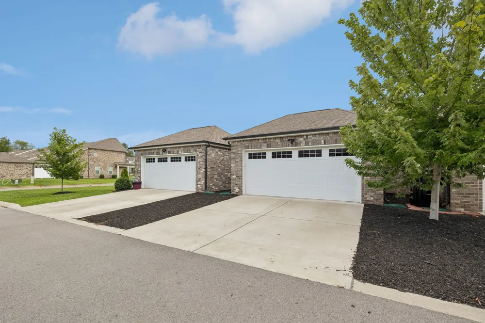 2845 Suzanne Landon Dr Murfreesboro, TN 37130
