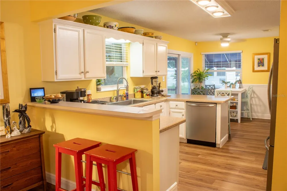 1018 PARAKEET TRAIL Lakeland, FL 33809