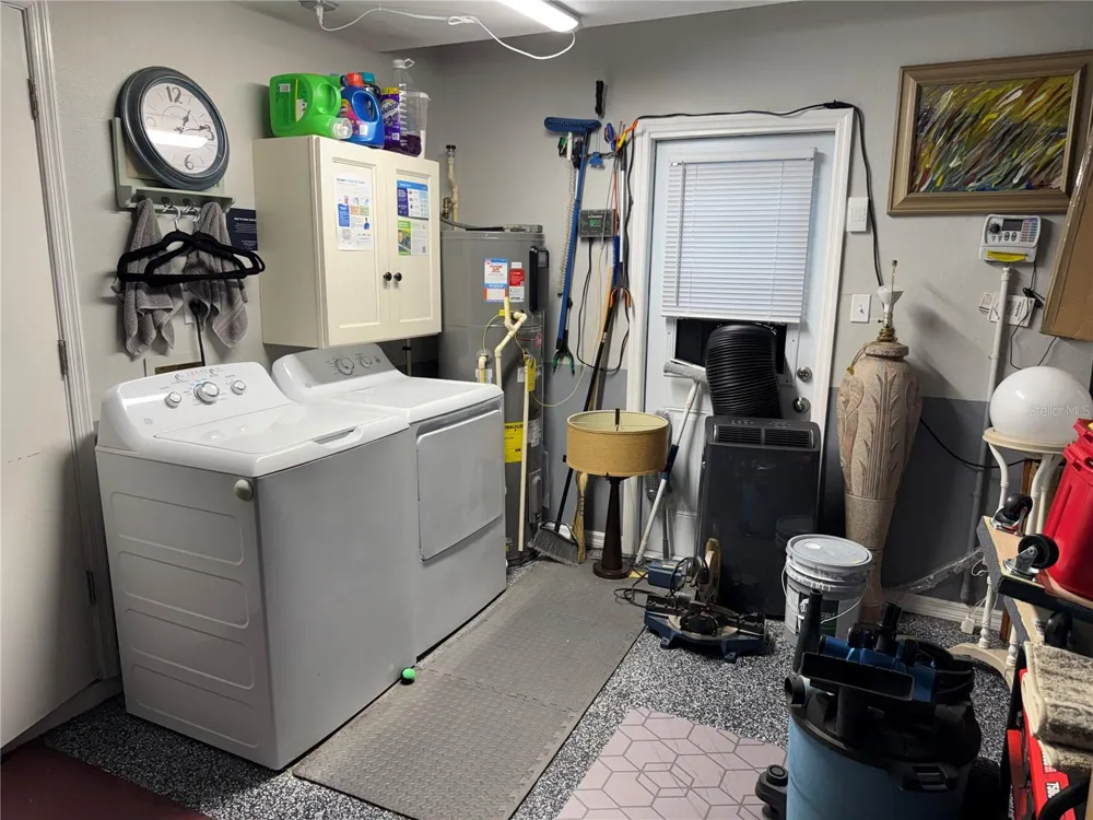 1018 PARAKEET TRAIL Lakeland, FL 33809