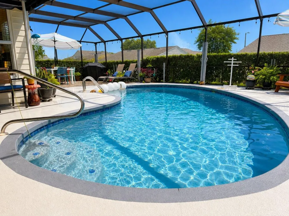 1018 PARAKEET TRAIL Lakeland, FL 33809