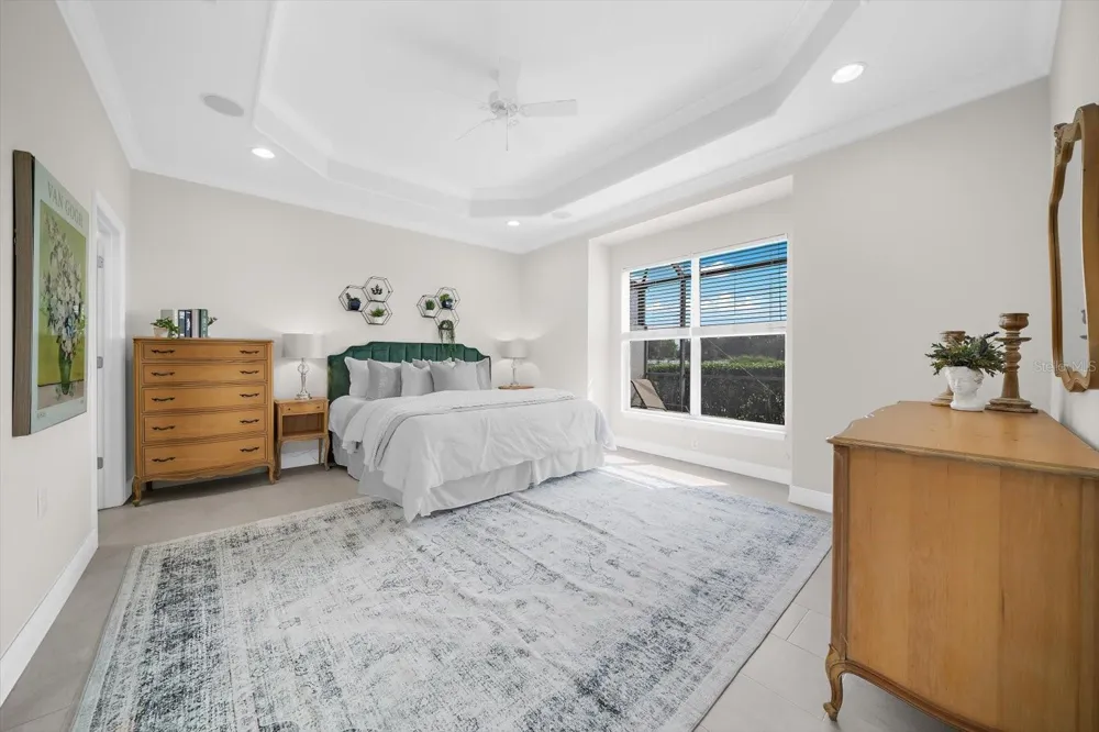 6942 WOODMORE TERRACE Lakewood Ranch, FL 34202