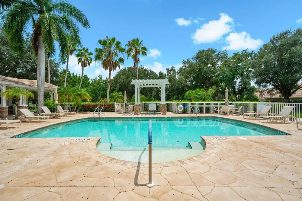 6942 WOODMORE TERRACE Lakewood Ranch, FL 34202