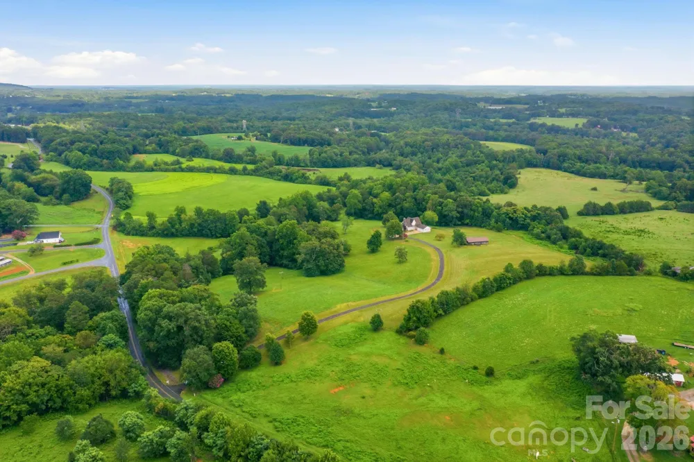 1414 Center Church Road #59 Hiddenite, NC 28636