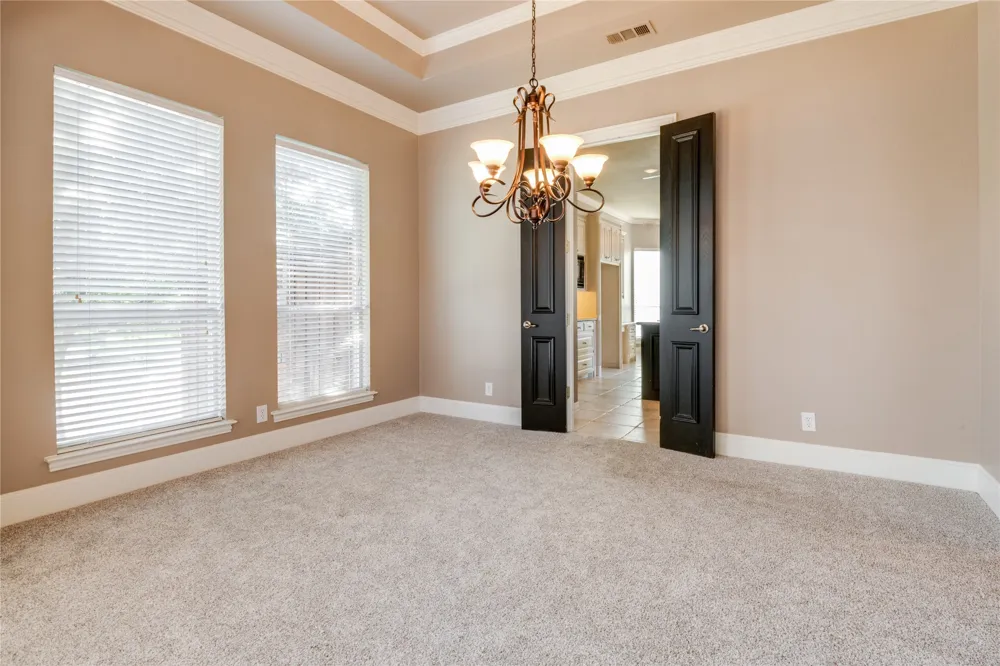 801 Camelot Court Highland Village, TX 75077