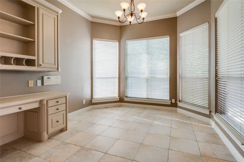 801 Camelot Court Highland Village, TX 75077