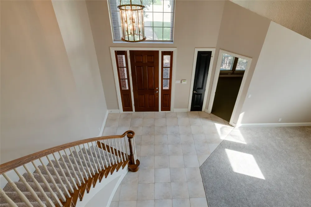 801 Camelot Court Highland Village, TX 75077