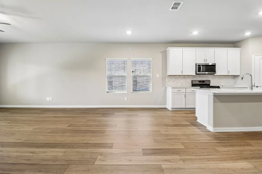2138 Meadowlands Drive Seagoville, TX 75159