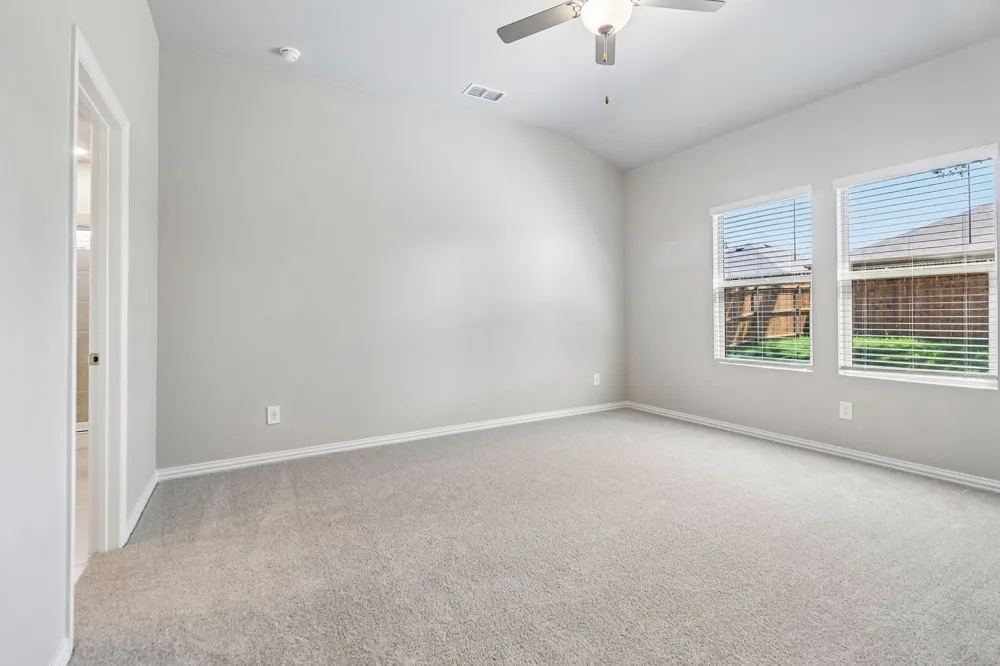 2138 Meadowlands Drive Seagoville, TX 75159