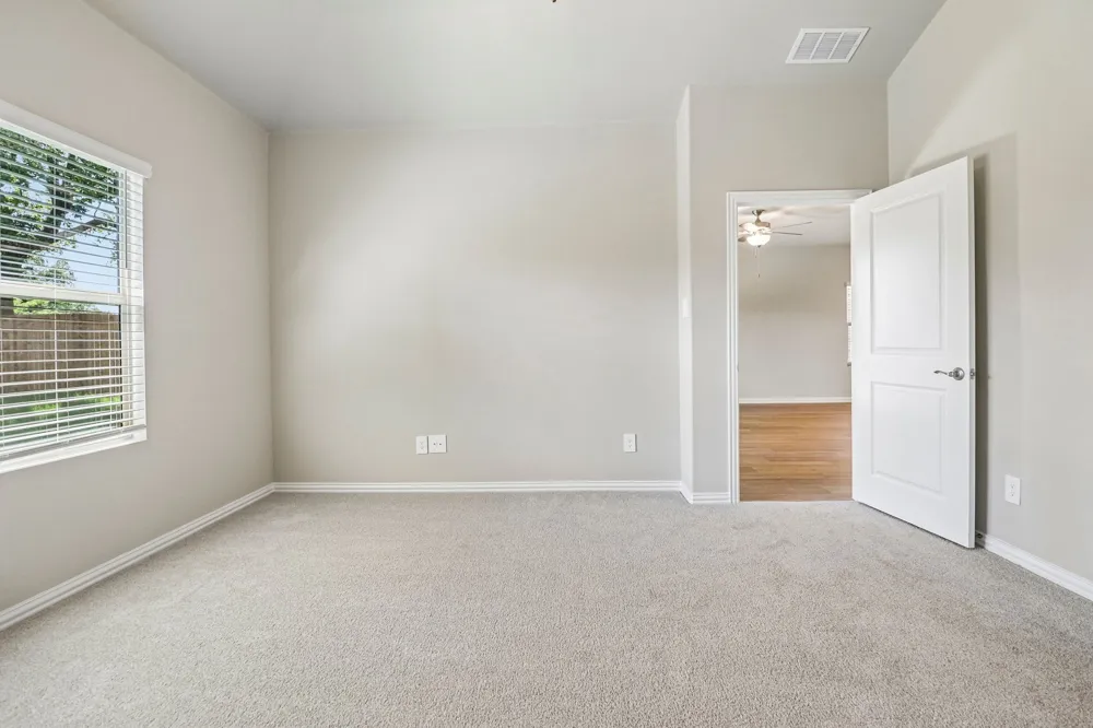 2138 Meadowlands Drive Seagoville, TX 75159