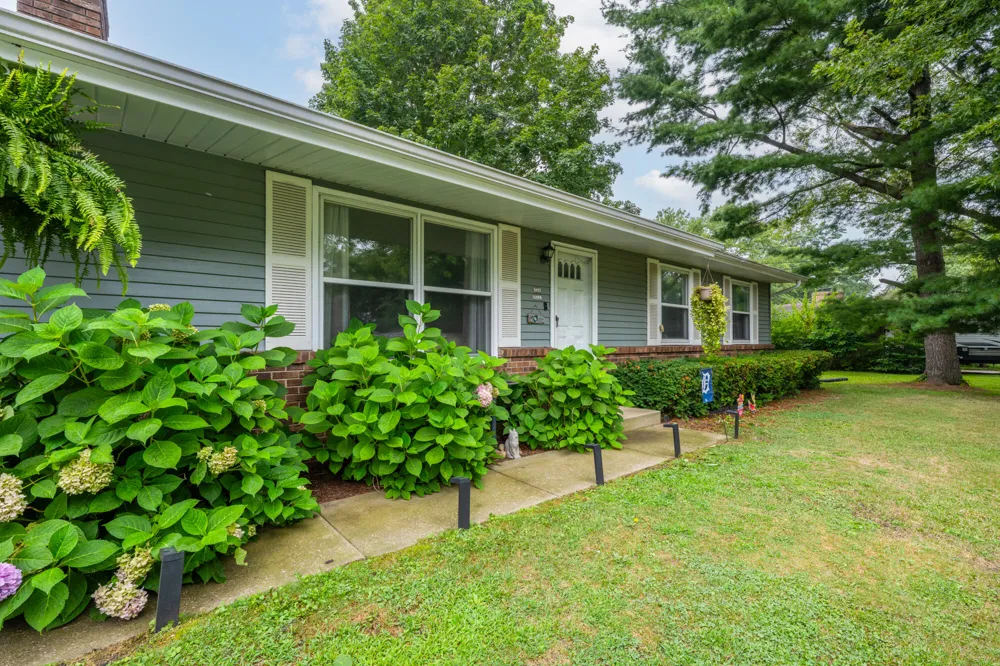 536 Dell Street St. Joseph, MI 49085