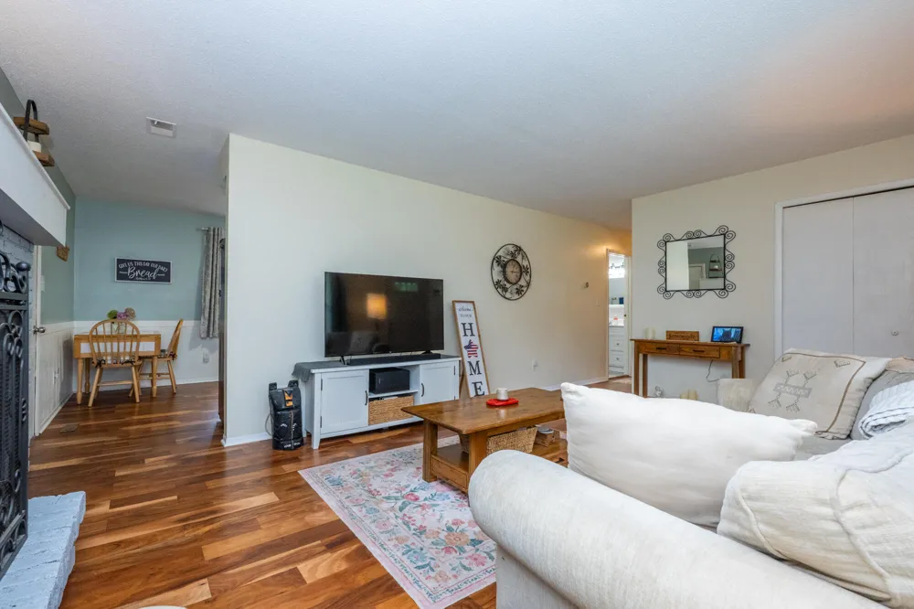 536 Dell Street St. Joseph, MI 49085