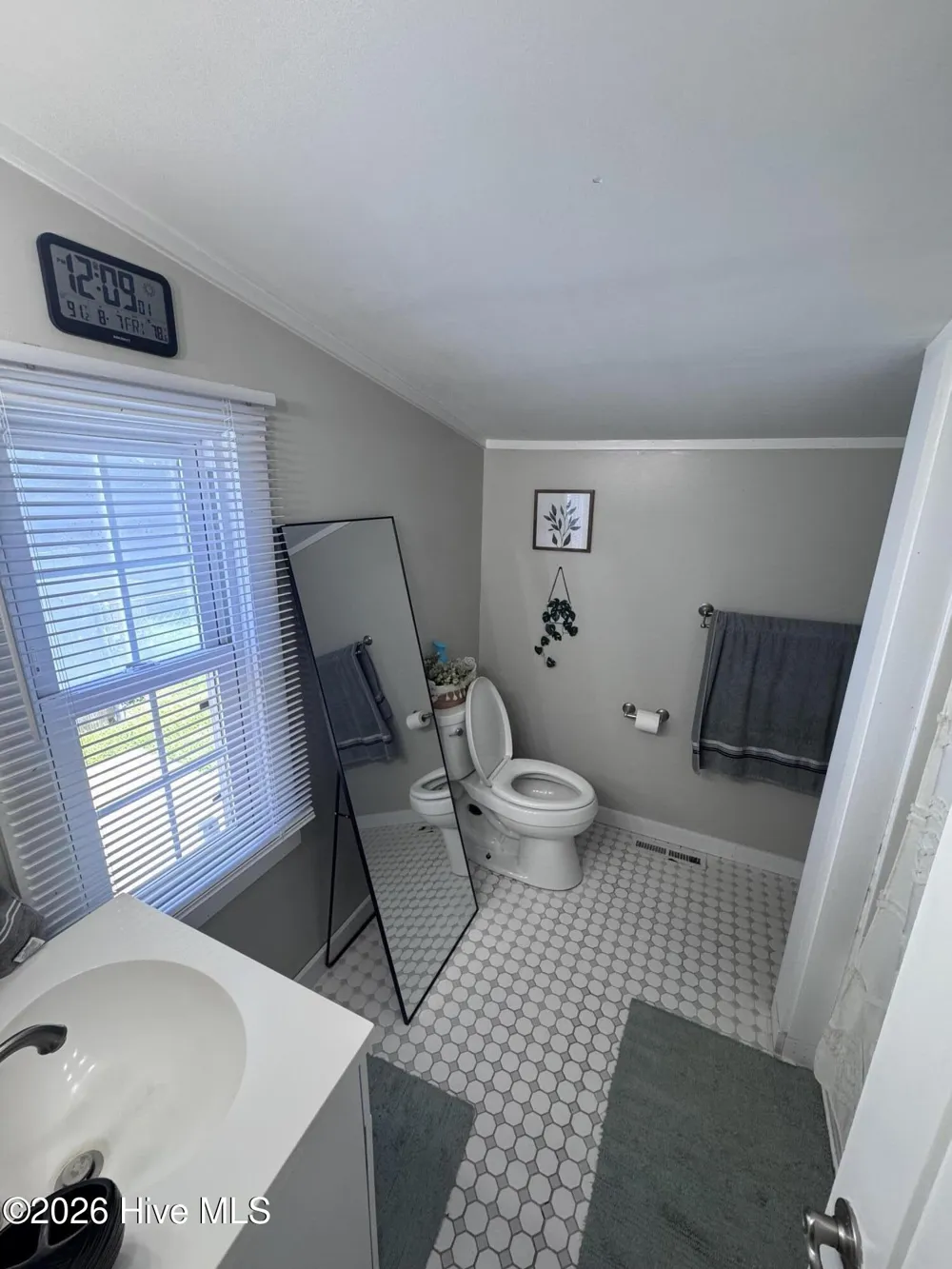 109 Carteret Avenue Beaufort, NC 28516