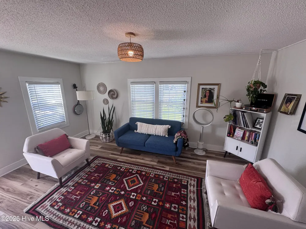 109 Carteret Avenue Beaufort, NC 28516