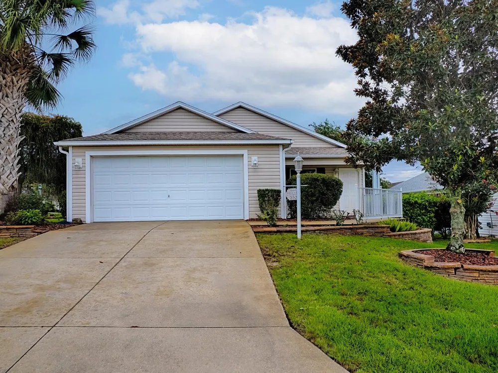 250 ARBELLA LOOP The Villages, FL 32162