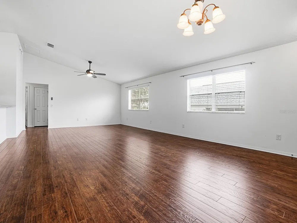 250 ARBELLA LOOP The Villages, FL 32162