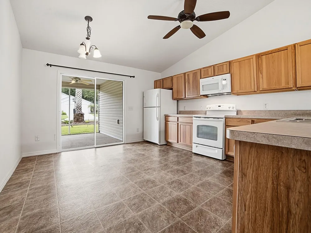 250 ARBELLA LOOP The Villages, FL 32162