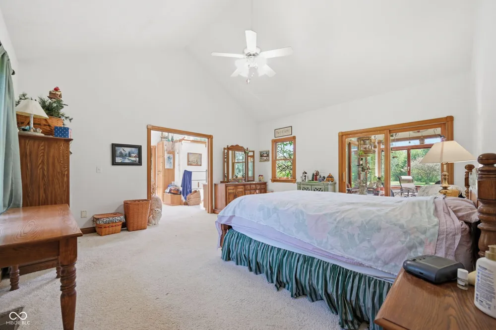 7480 S 250 E Markleville, IN 46056