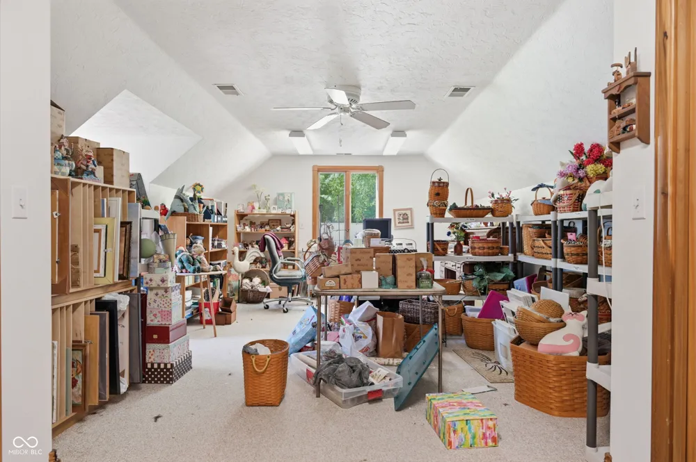 7480 S 250 E Markleville, IN 46056