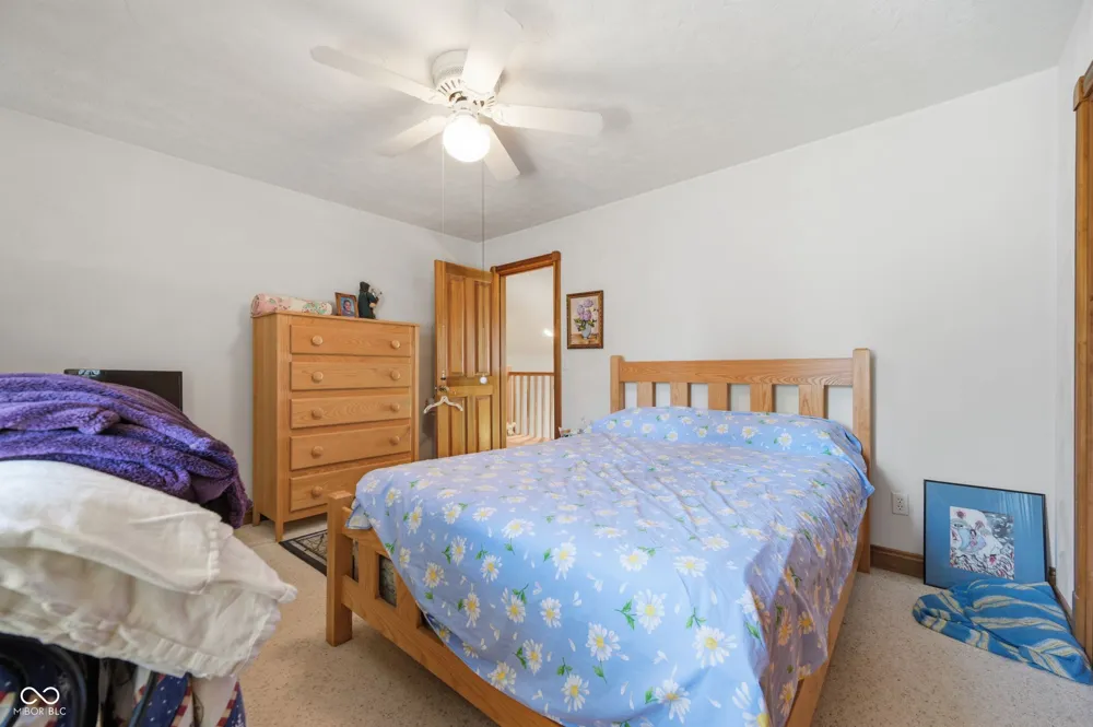 7480 S 250 E Markleville, IN 46056