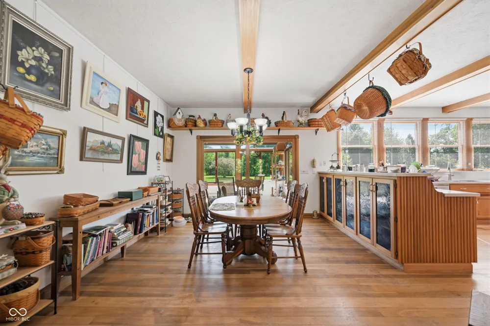 7480 S 250 E Markleville, IN 46056