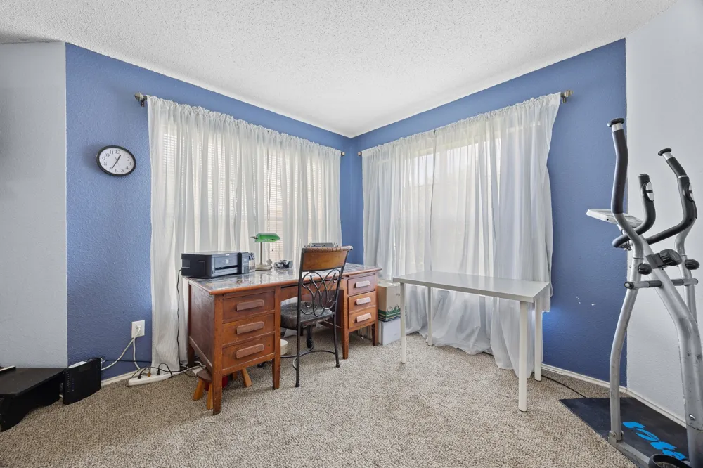 1001 Canterbury Trail Georgetown, TX 78626