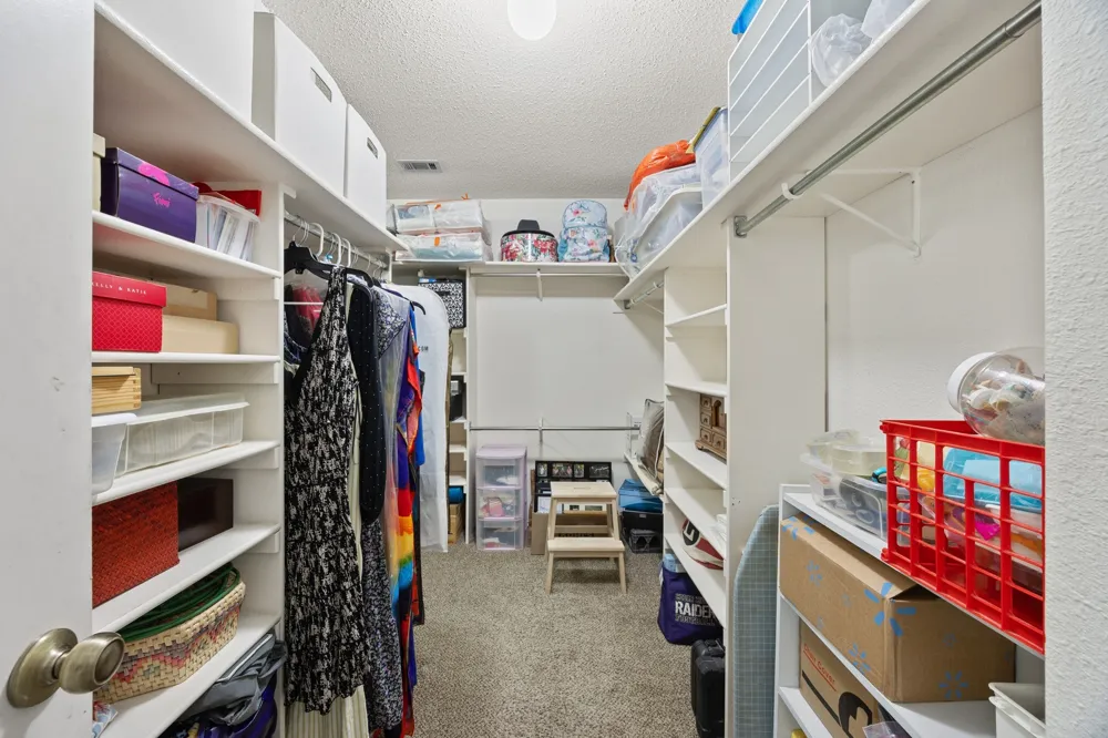 1001 Canterbury Trail Georgetown, TX 78626