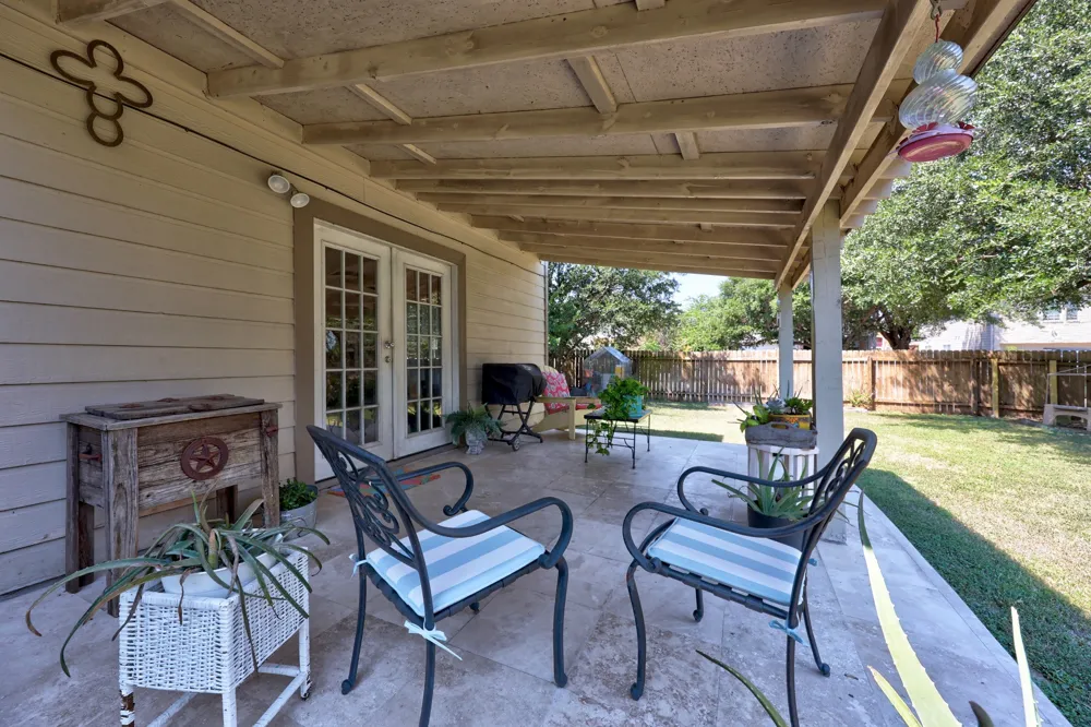 1001 Canterbury Trail Georgetown, TX 78626