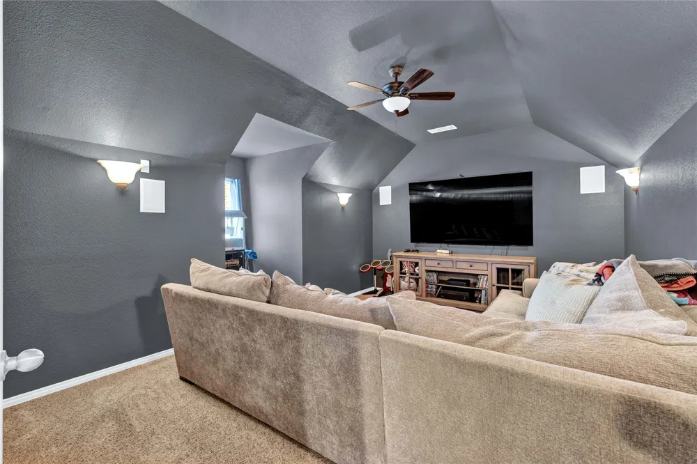 8124 Hickory Upland Drive Fort Worth, TX 76131