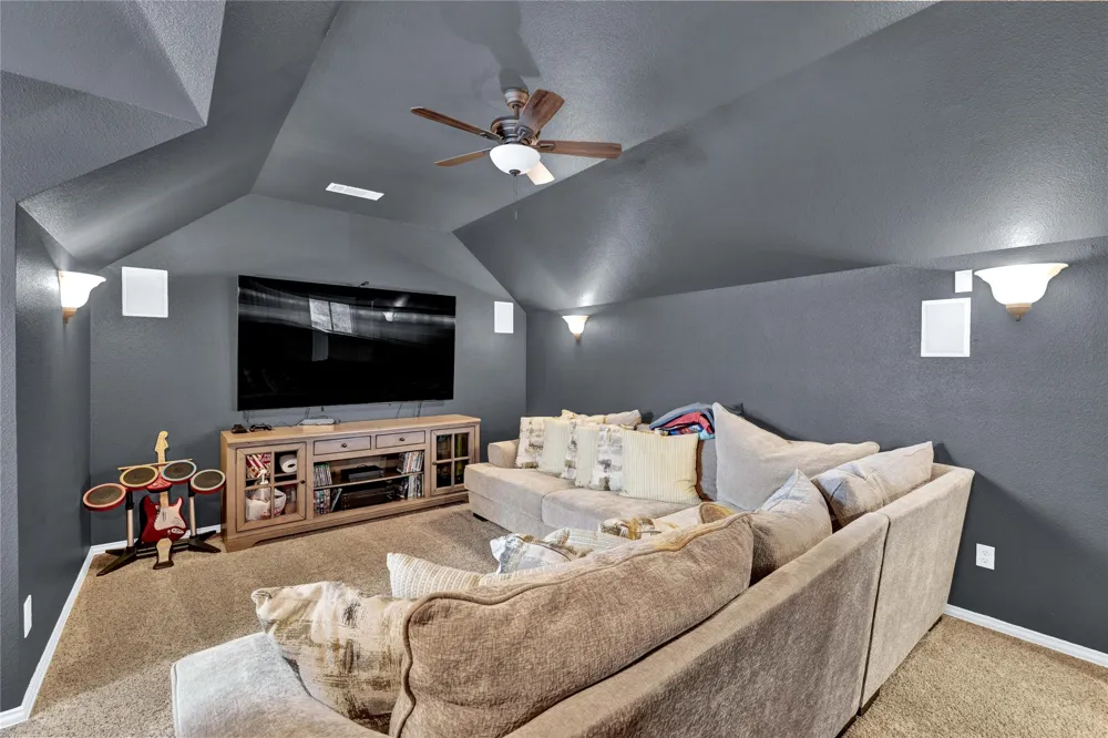 8124 Hickory Upland Drive Fort Worth, TX 76131