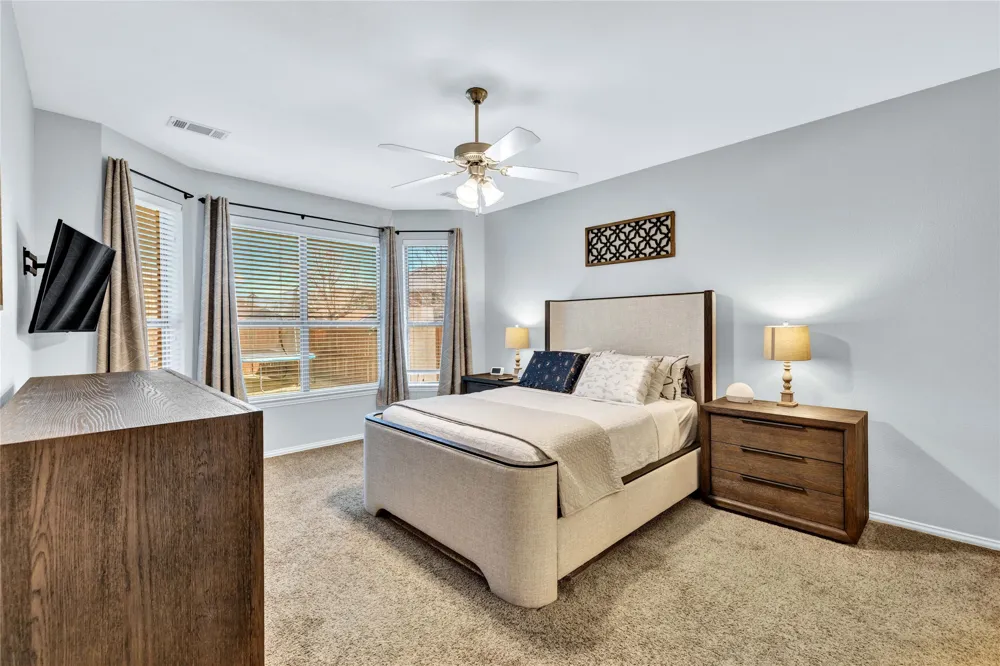 8124 Hickory Upland Drive Fort Worth, TX 76131