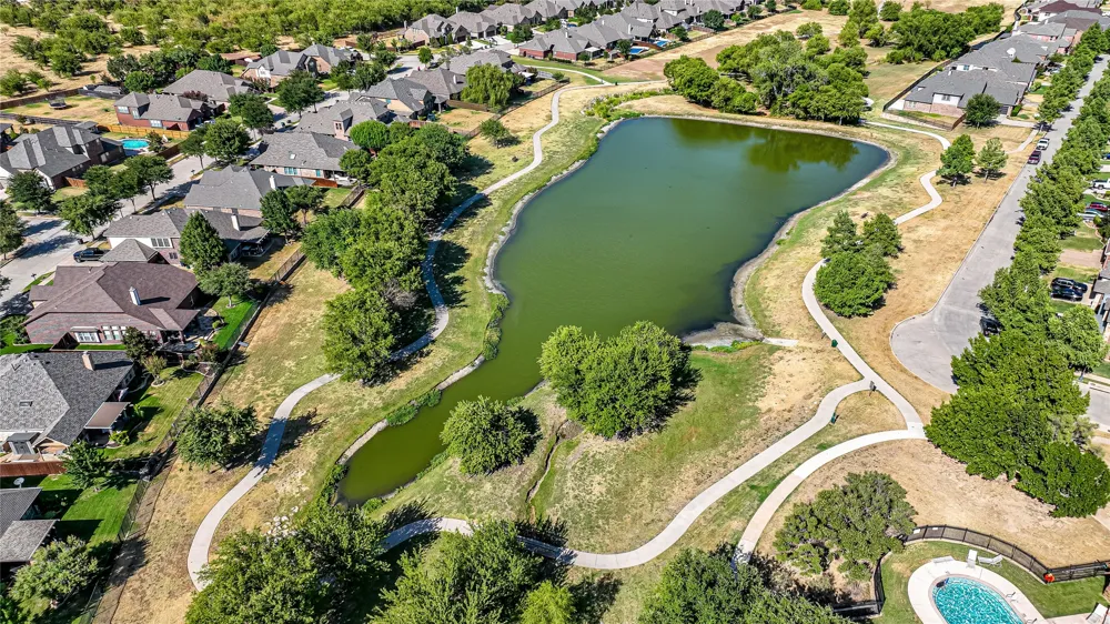8124 Hickory Upland Drive Fort Worth, TX 76131