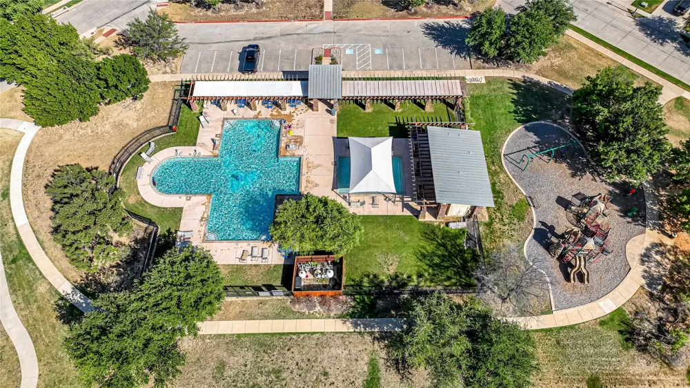 8124 Hickory Upland Drive Fort Worth, TX 76131