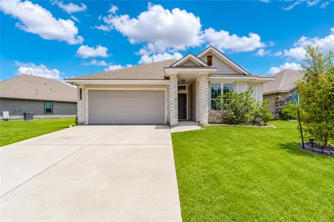 1006 Bending Trail Drive Drive