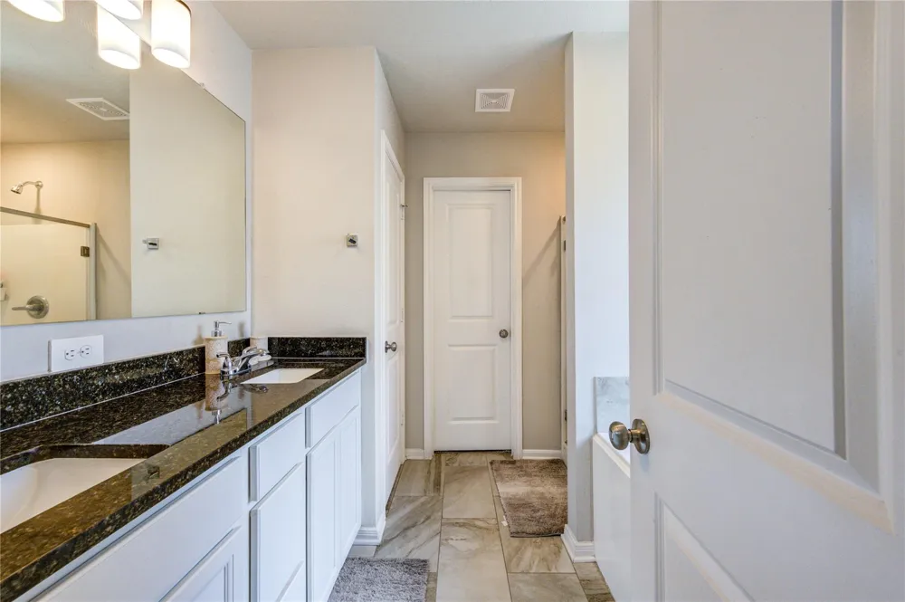 1006 Bending Trail Drive Drive Tomball, TX 77375