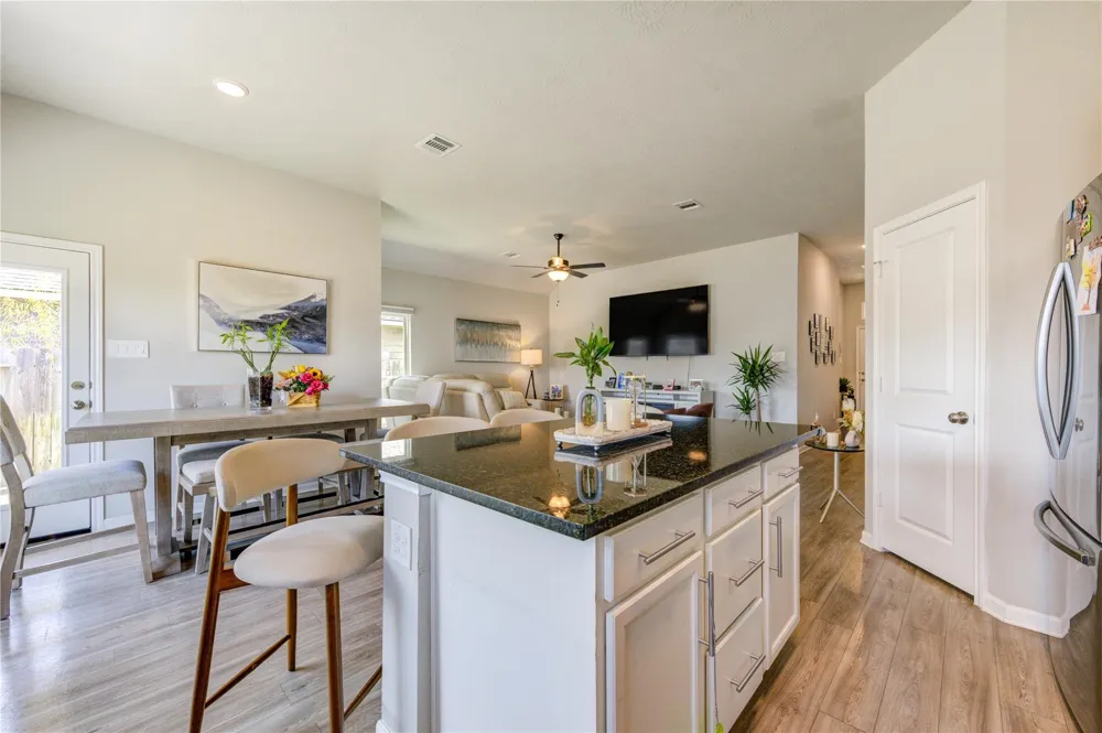 1006 Bending Trail Drive Drive Tomball, TX 77375