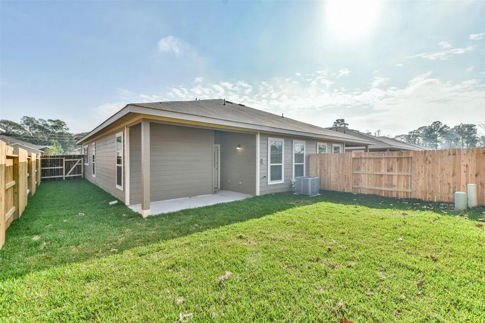 9800 Grosbeak Lane Magnolia, TX 77354