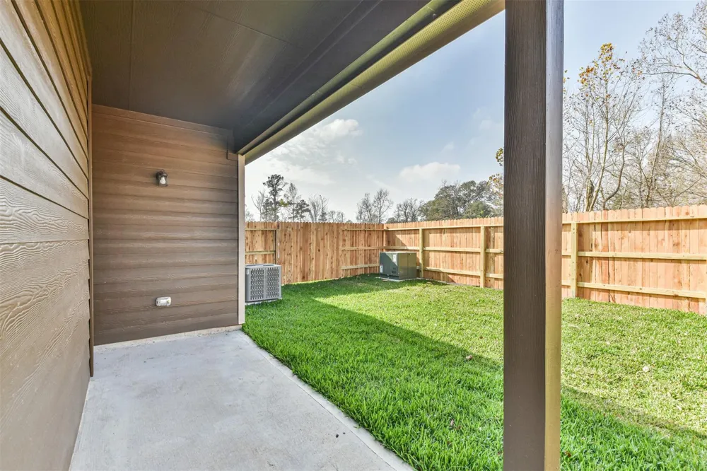 9800 Grosbeak Lane Magnolia, TX 77354