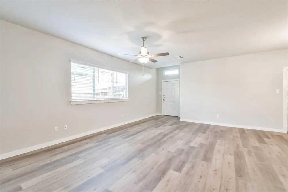 9800 Grosbeak Lane Magnolia, TX 77354
