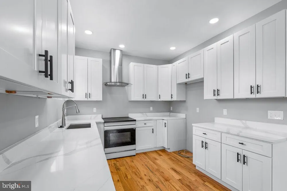 2316 MONROE STREET NE Washington, DC 20018