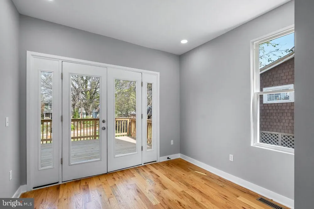 2316 MONROE STREET NE Washington, DC 20018