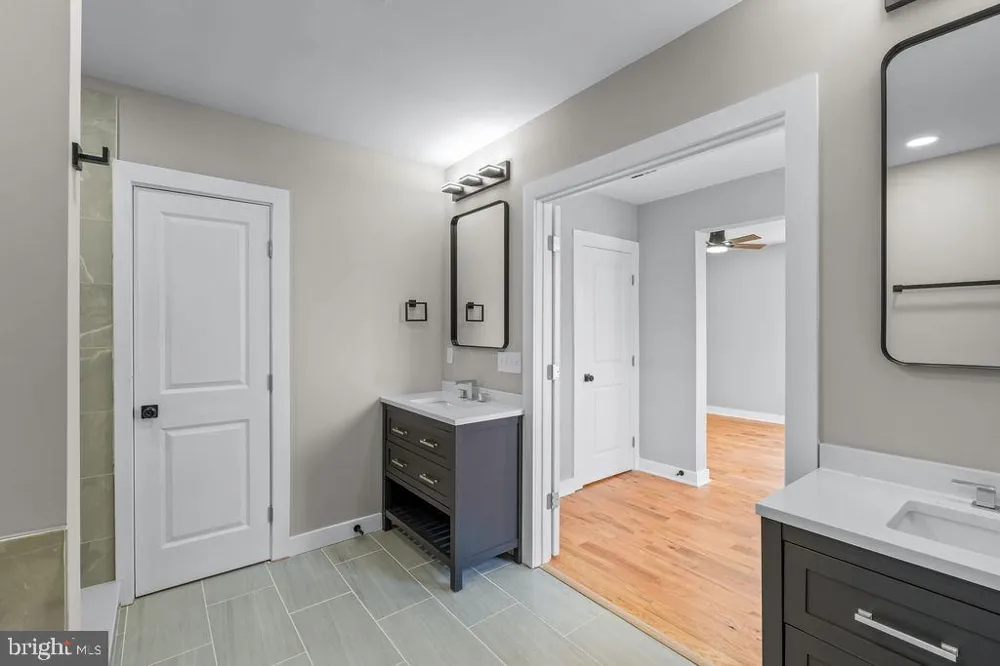 2316 MONROE STREET NE Washington, DC 20018