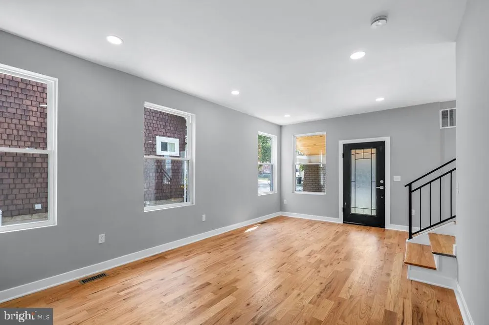 2316 MONROE STREET NE Washington, DC 20018