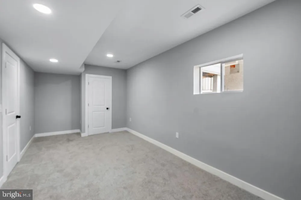 2316 MONROE STREET NE Washington, DC 20018