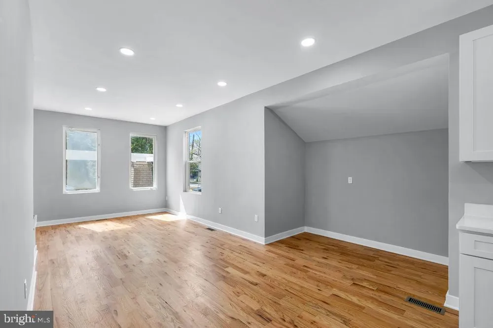 2316 MONROE STREET NE Washington, DC 20018