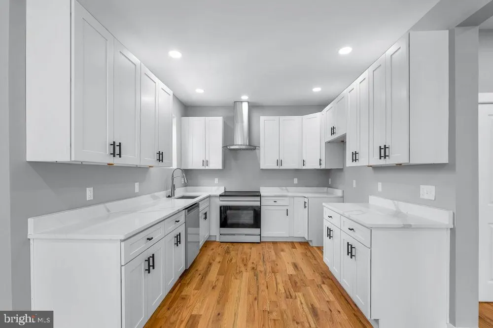 2316 MONROE STREET NE Washington, DC 20018