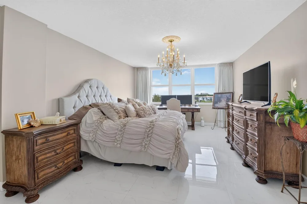 2121 Ocean Boulevard #1008E Boca Raton, FL 33431