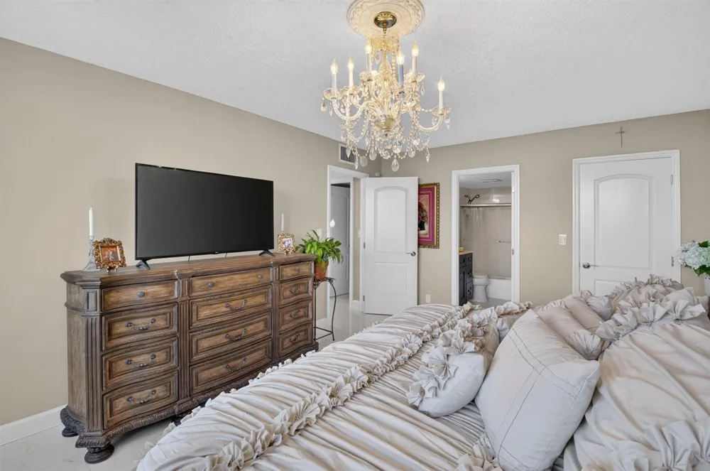 2121 Ocean Boulevard #1008E Boca Raton, FL 33431
