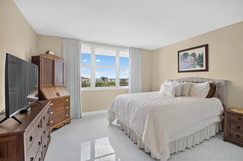 2121 Ocean Boulevard #1008E Boca Raton, FL 33431