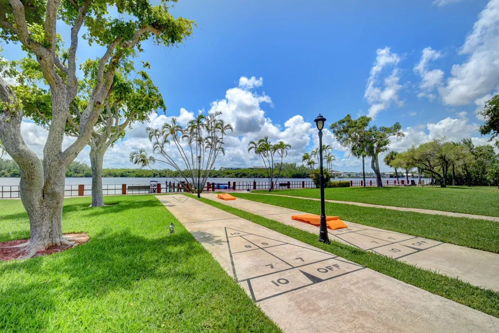 2121 Ocean Boulevard #1008E Boca Raton, FL 33431
